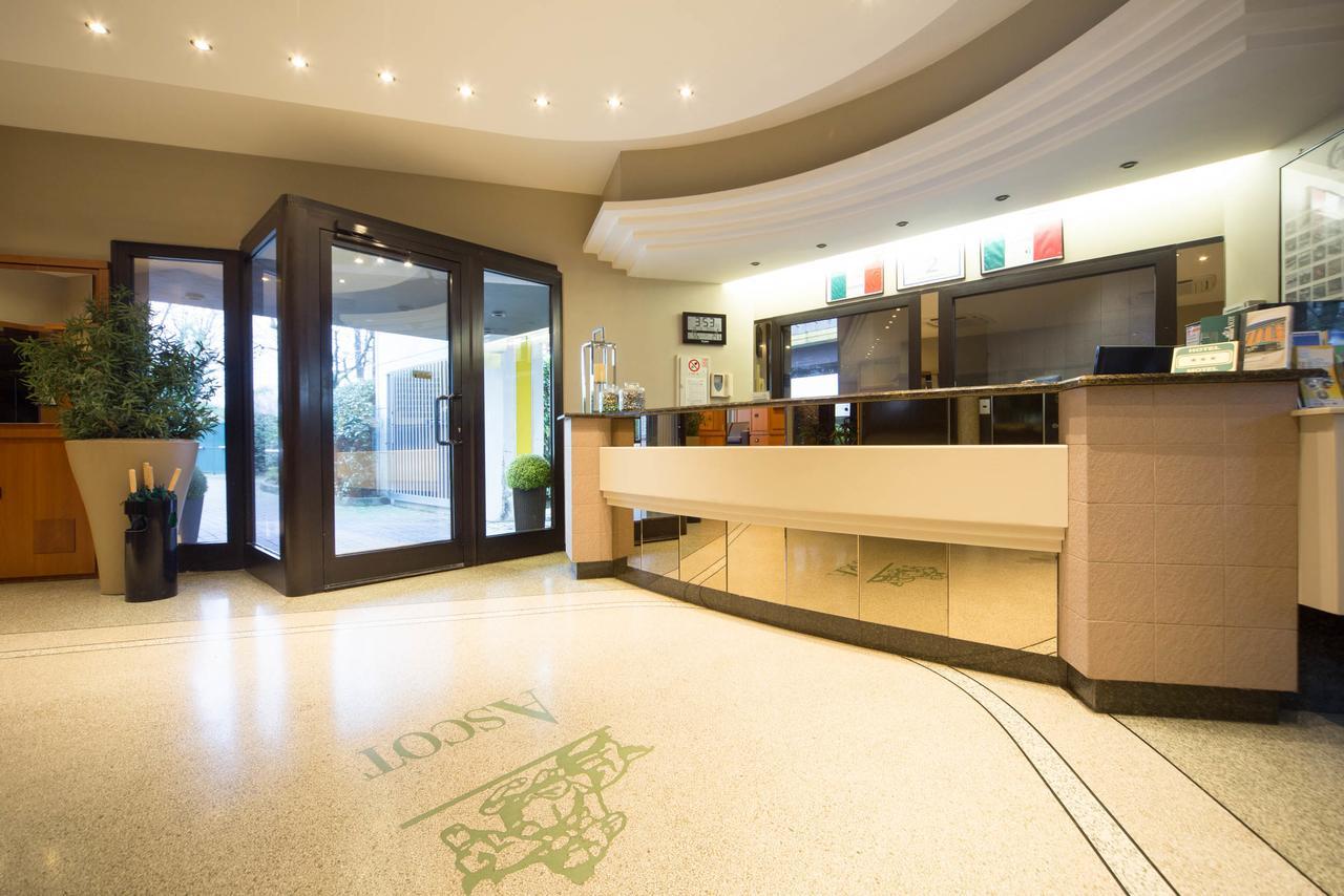 Hotel Motel Ascot Лисоне Екстериор снимка