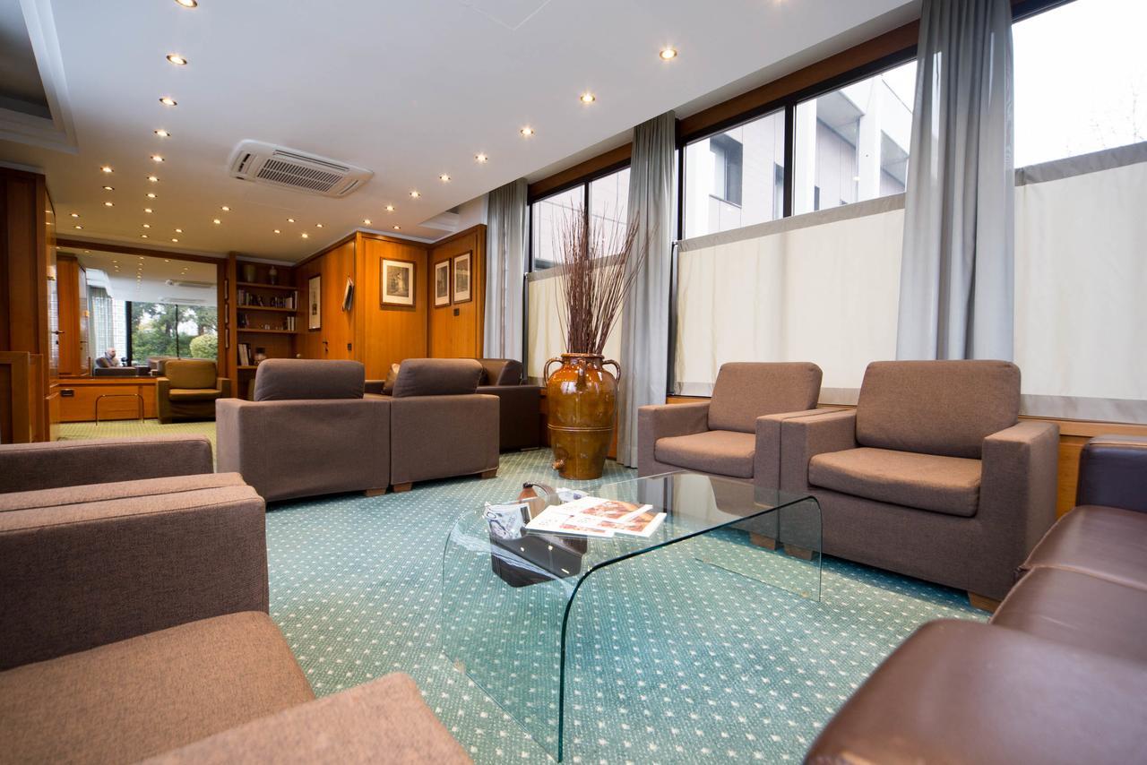 Hotel Motel Ascot Лисоне Екстериор снимка